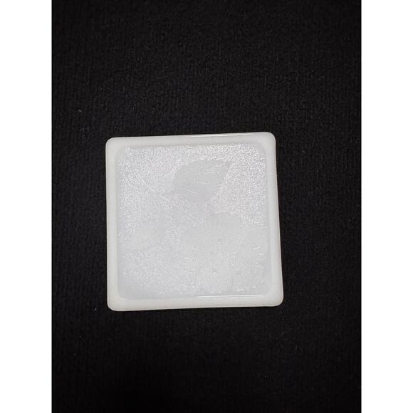 Milk Glass Square Trivet Tile Embossed Poppy Milk Glass Flower Tile Coaster 5.5" - Picture 1 of 5